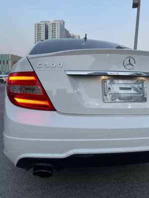2014 مرسيدس-بنز آلفئة - C C300