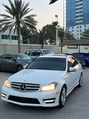 2014 مرسيدس-بنز آلفئة - C C300