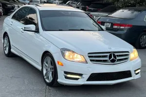 2014 مرسيدس-بنز آلفئة - C C300
