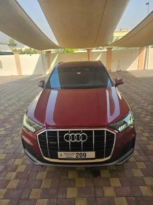 2020 Audi Q7 Premium Plus