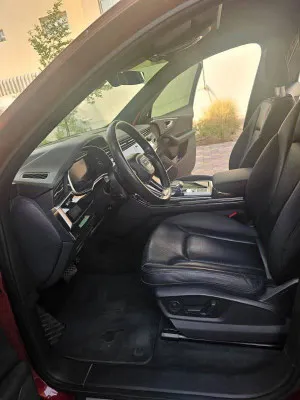 2020 Audi Q7 Premium Plus
