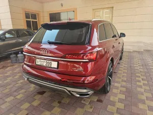 2020 Audi Q7 Premium Plus