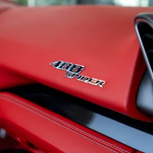 2018 فيراري 488 Spider