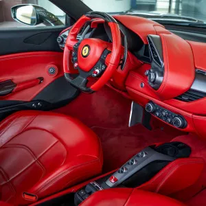 2018 فيراري 488 Spider