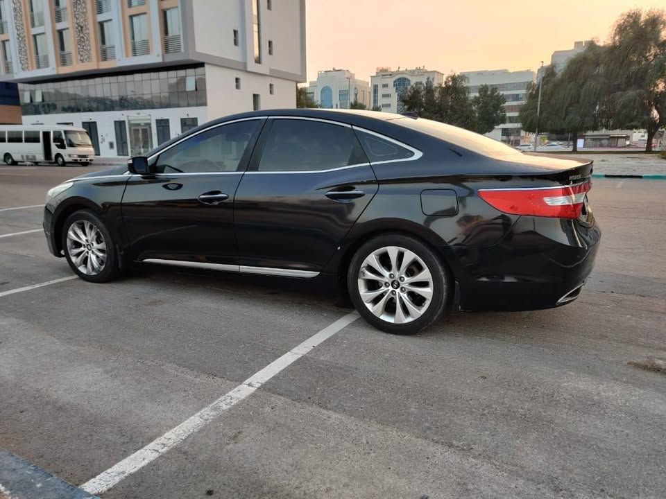 2014 هيونداي أزيرا GLS