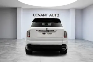 2020 رولز رويس كولينان Standard