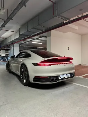 2021 بورش 911 كاريرا Carrera