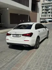 2021 مرسيدس-بنز الفئة - A A220 Sedan