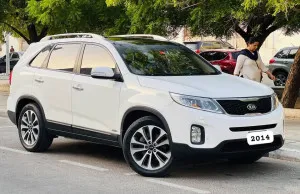 2014 كيا سورينتو HyBird
