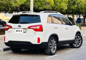 2014 كيا سورينتو HyBird