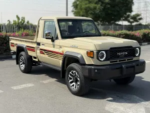 2025 تويوتا لاند كروزر بيك اب GXR-L3