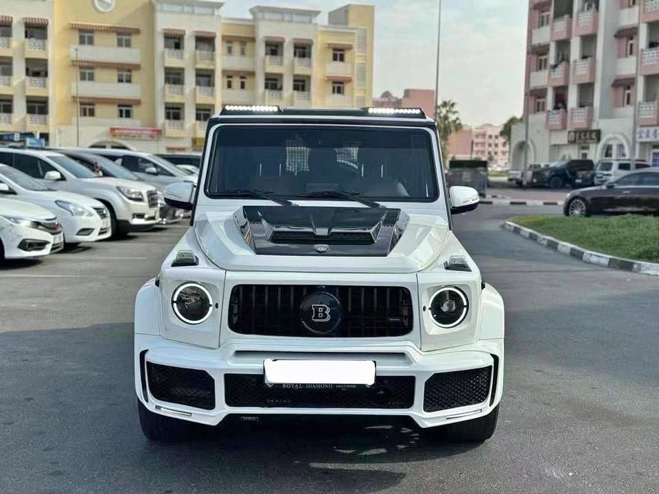 2017 مرسيدس-بنز الفئة - G G63 AMG
