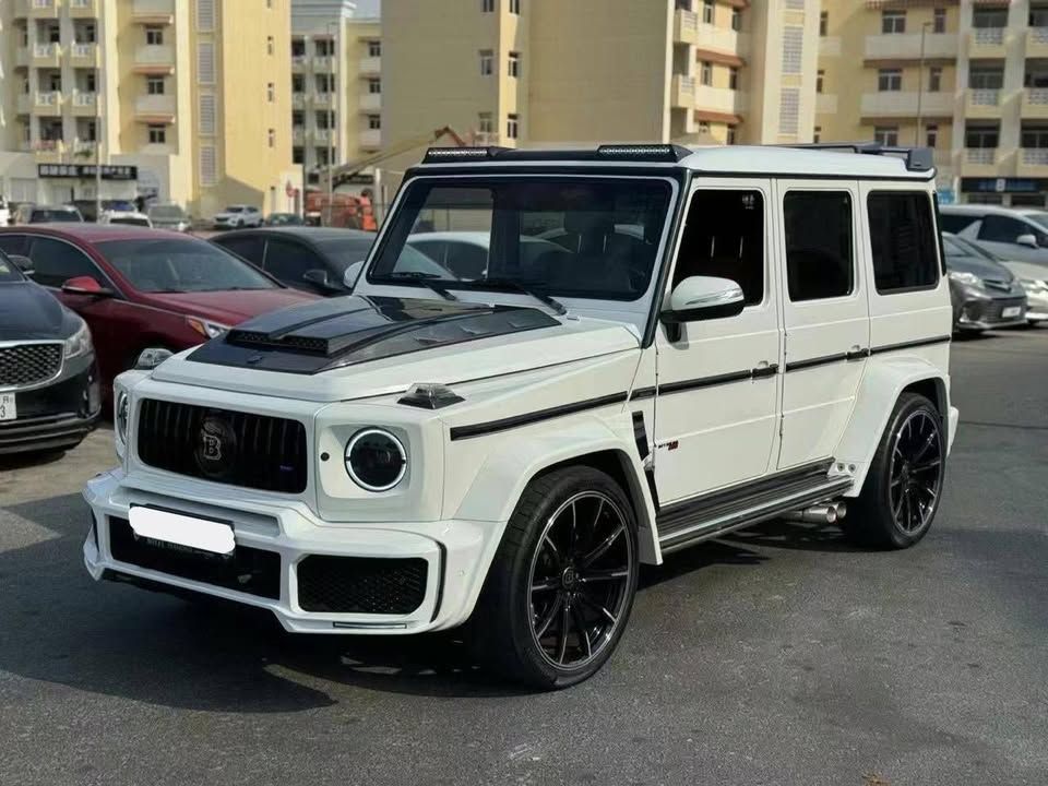 2017 مرسيدس-بنز الفئة - G G63 AMG