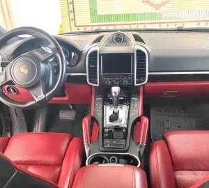 2014 بورش كاين S Platinum Edition