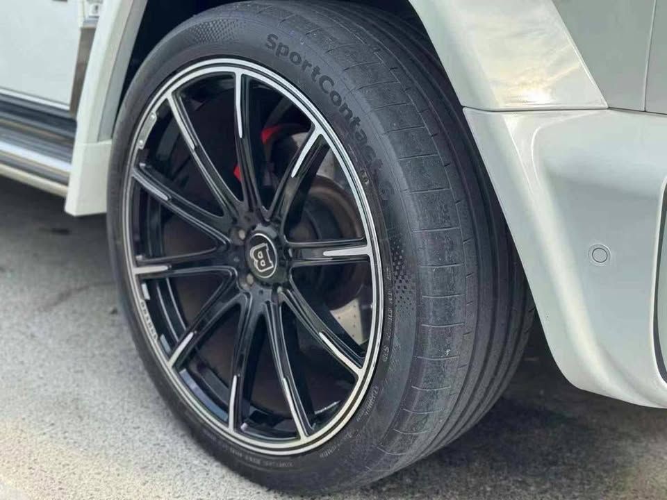 2017 مرسيدس-بنز الفئة - G G63 AMG