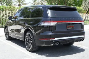 2023 لينكولن نافيجيتور Black Label L