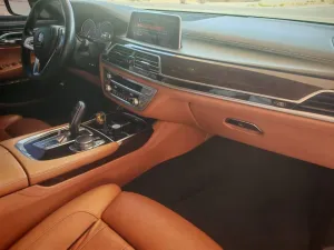 2016 BMW 7-Series 740i