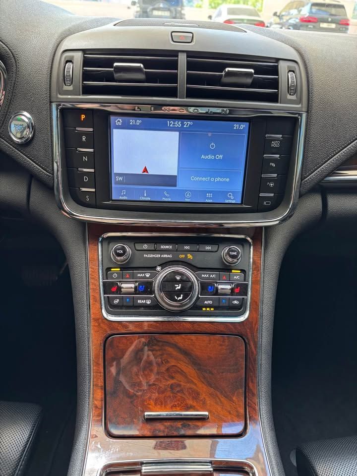 2020 Lincoln Continential Reserve