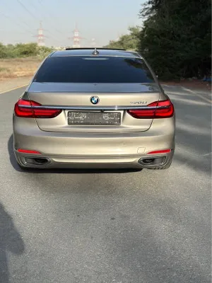 2017 بي أم دابليو الفئة - 7 730LI
