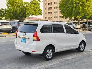 2015 تويوتا أفانزا E CVT