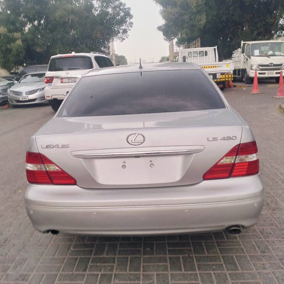 2005 لكزس آل آس ٤٣٠