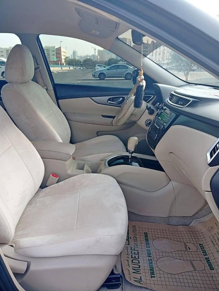 2015 نيسان اكس تريل ST-L