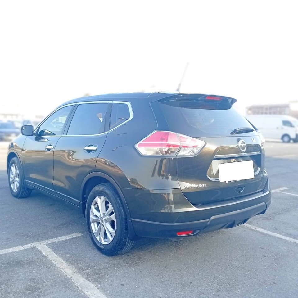 2015 نيسان اكس تريل ST-L