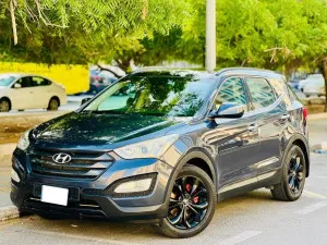 2014 هيونداي سانتا في SE
