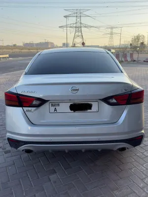 2021 نيسان آلتيما SV