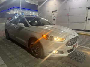 2015 فورد فيجن SEL