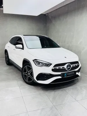 2021 مرسيدس-بنز GLA - جي ال اي GLA200