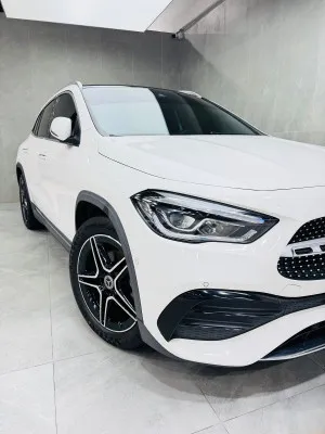 2021 مرسيدس-بنز GLA - جي ال اي GLA200
