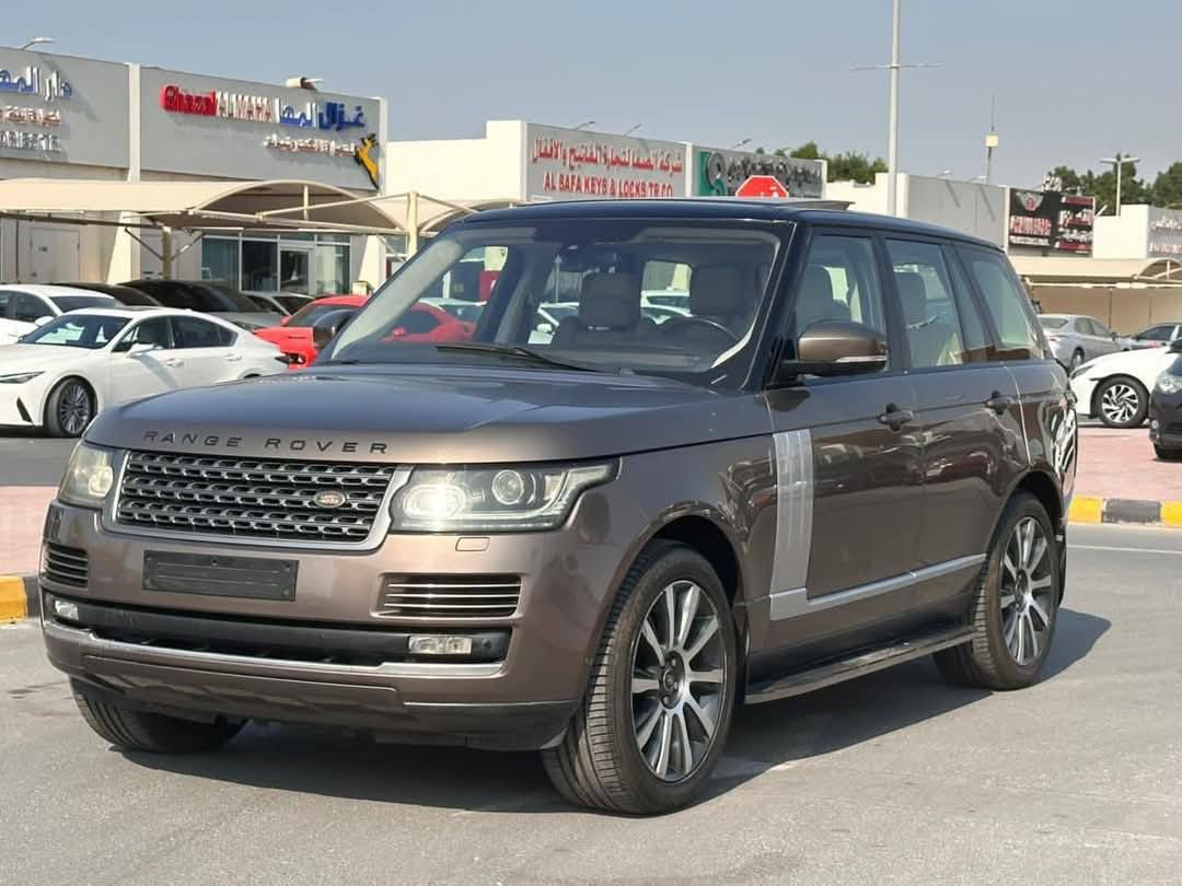 2014 Land Rover Range Rover SE