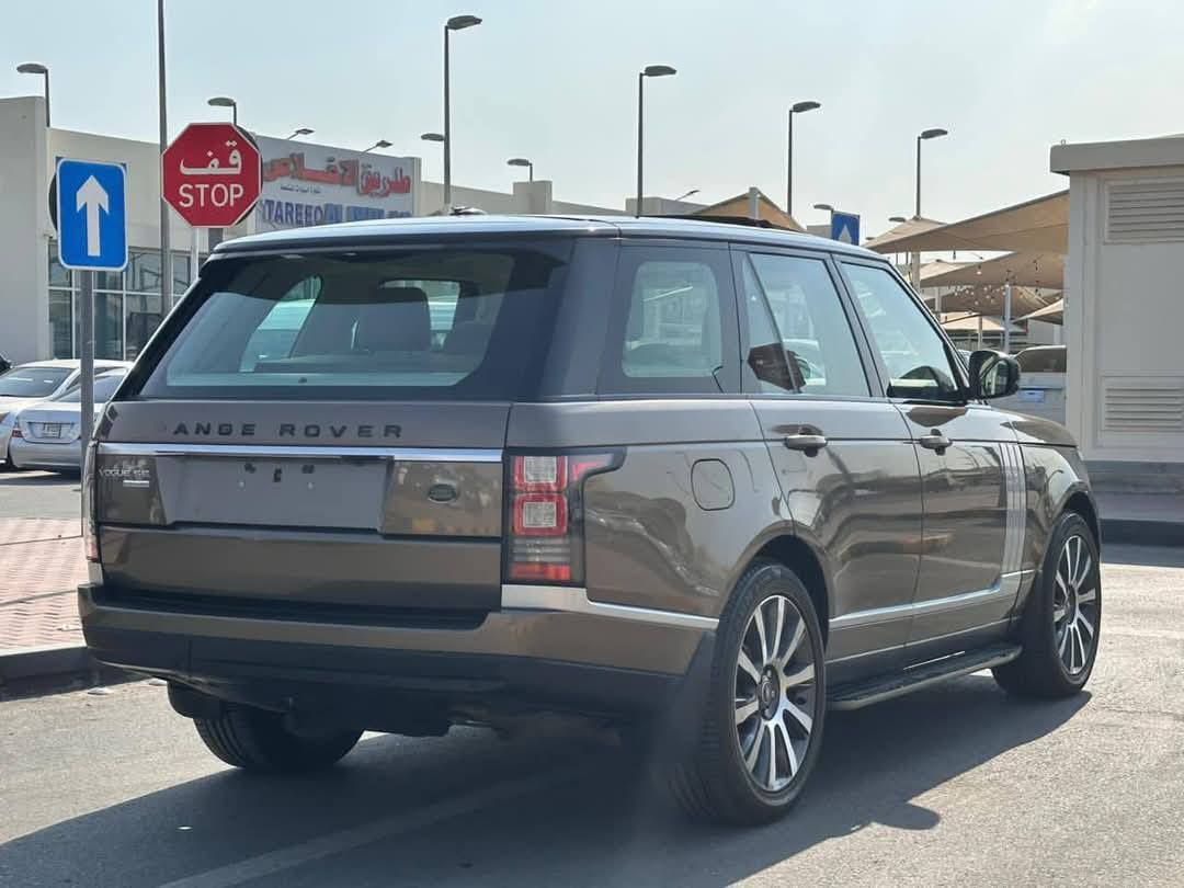 2014 Land Rover Range Rover SE