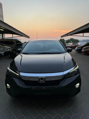 2022 هوندا سيتي LX