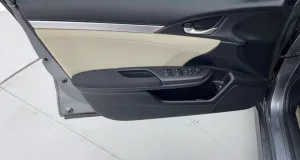 2019 هوندا سيفك LX