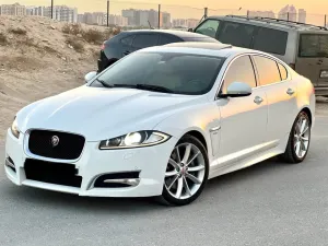 2015 جاكوار اكس اف Prestige