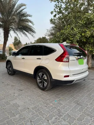 2015 هوندا سي آر - في LX