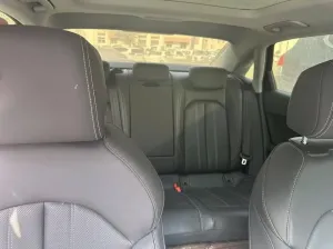 2021 اودي آي ٤ 40 TFSI