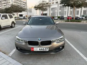 2015 BMW 3-Series 318i