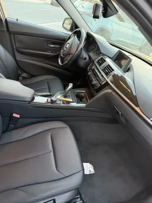 2015 BMW 3-Series 318i