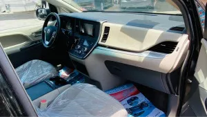2015 Toyota Sienna Platinum