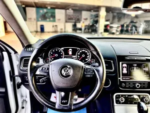 2014 Volkswagen Touareg S