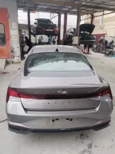 2021 هيونداي النترا SE