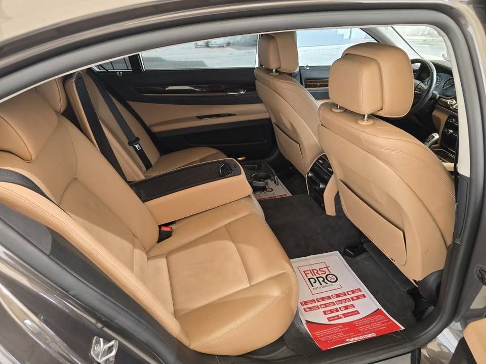 2013 بي أم دابليو الفئة - 7 730LI