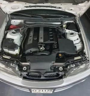 2002 بي أم دابليو الفئة - 3 325i