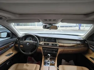 2013 بي أم دابليو الفئة - 7 730LI