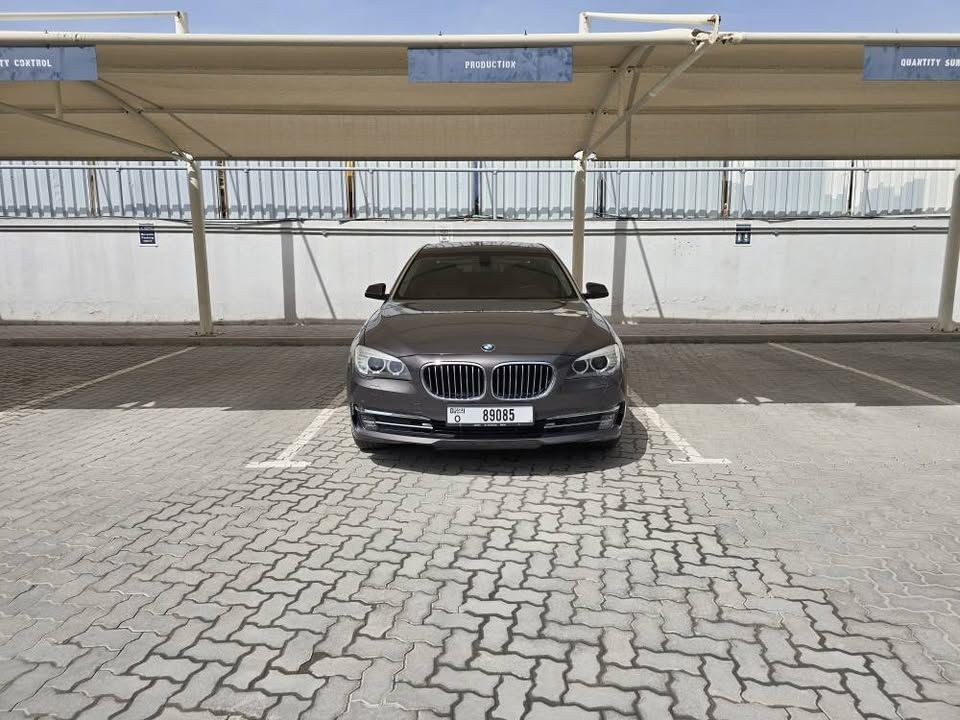 2013 بي أم دابليو الفئة - 7 730LI