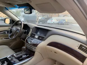 2019 Infiniti Q70 L