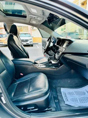 2014 كيا كادنزا Premium